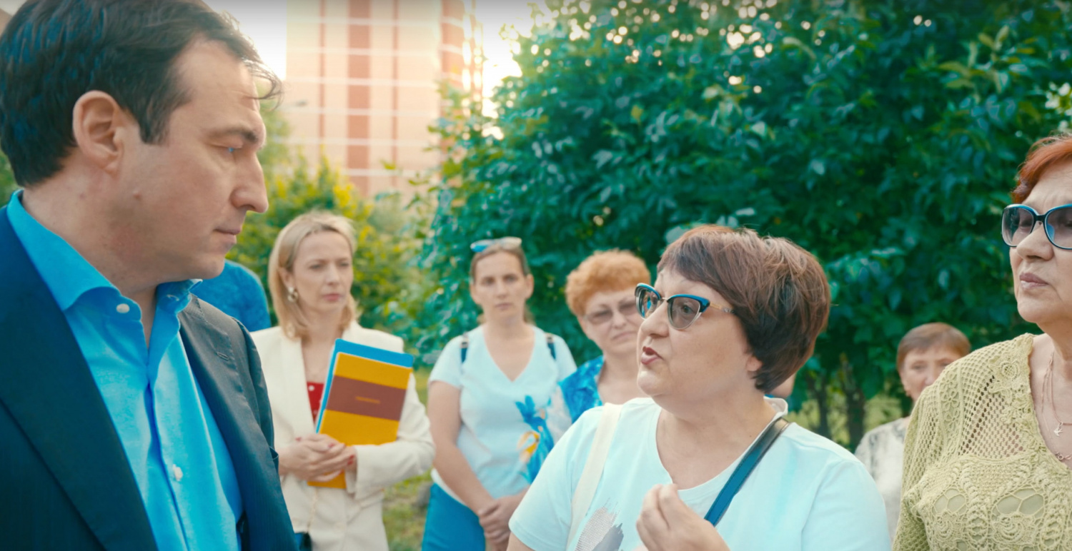 Дмитрий Гусев пообещал жителям Щербинки помочь сохранить единственную в районе Школу искусств